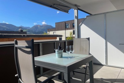 AB SOFORT - Koffer packen und einziehen